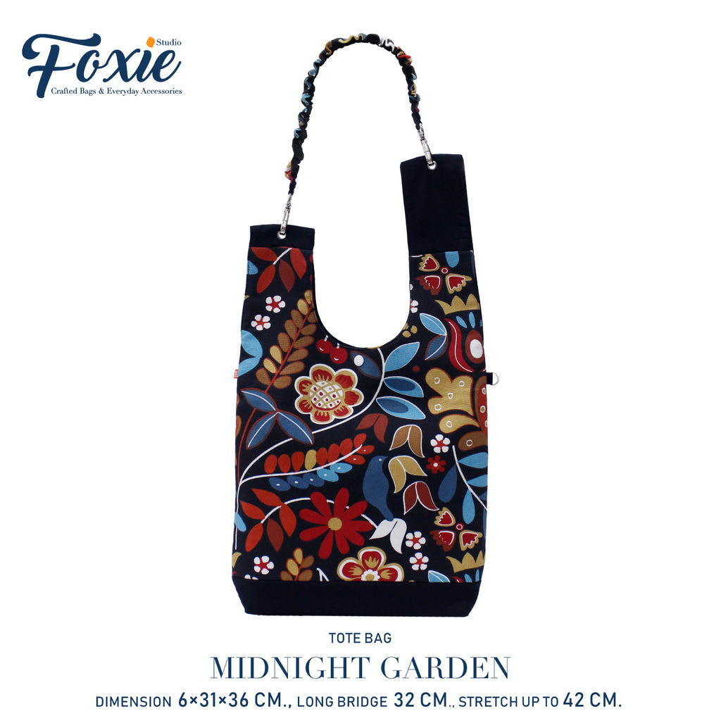 Tote Bags : Midnight Garden - Flower/Black
