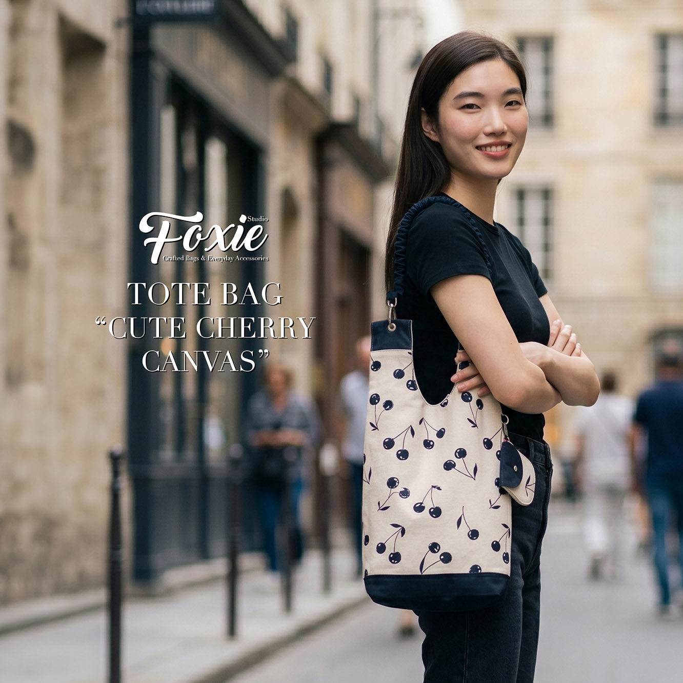 Tote Bags : Black Cheery Canvas - Black/Tan