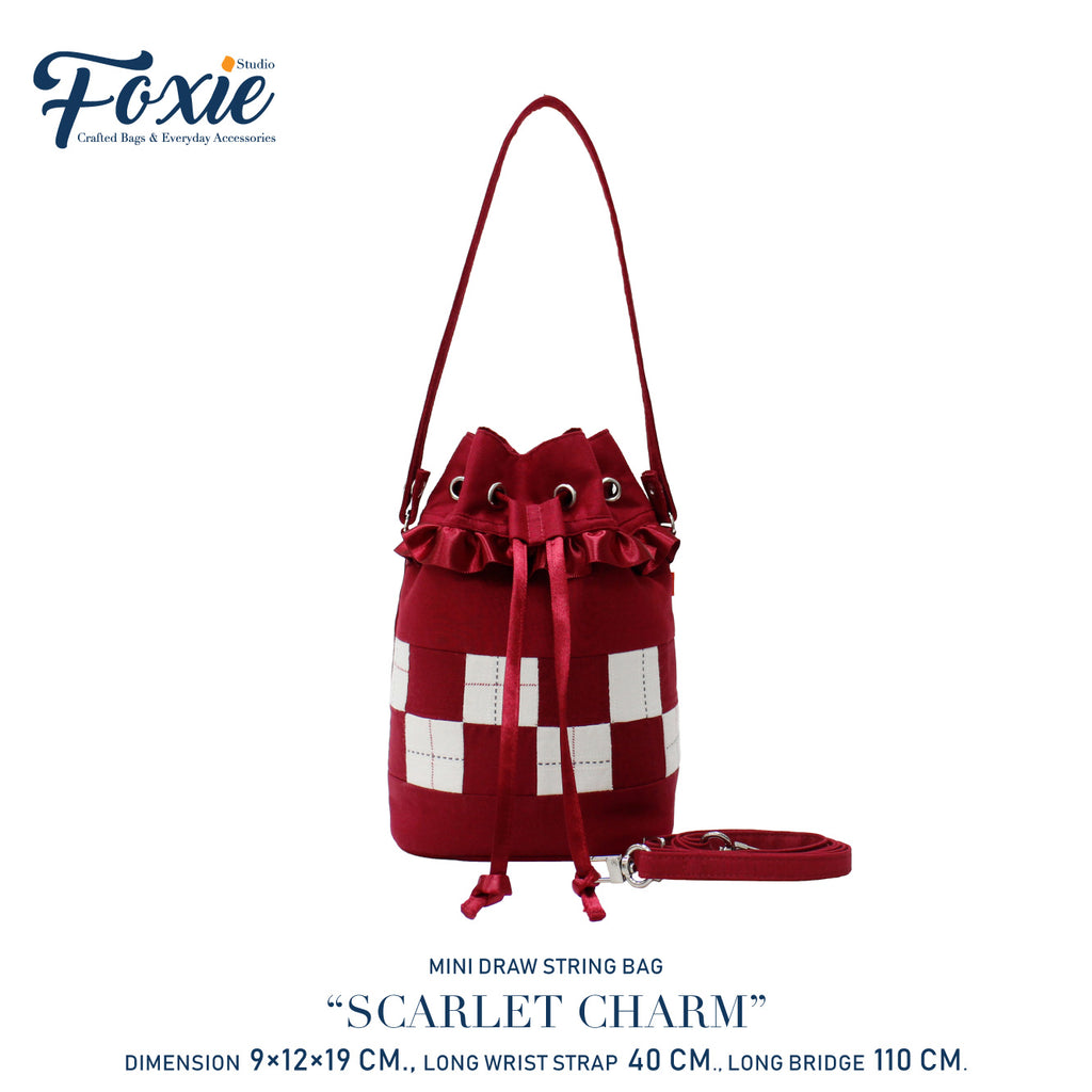 Mini Drawstring Bag : Scarlet Charm - Red Velvet